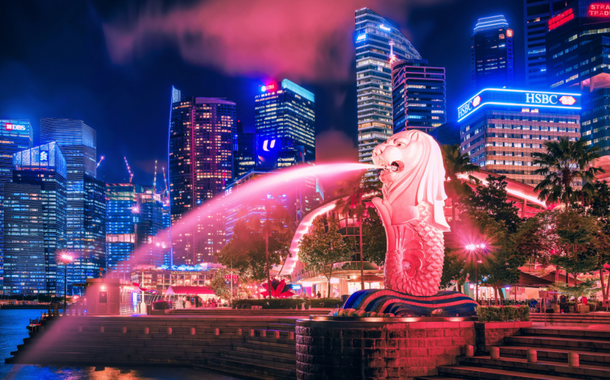 DAY AT LEISURE OR OPTIONAL SENTOSA ISLAND